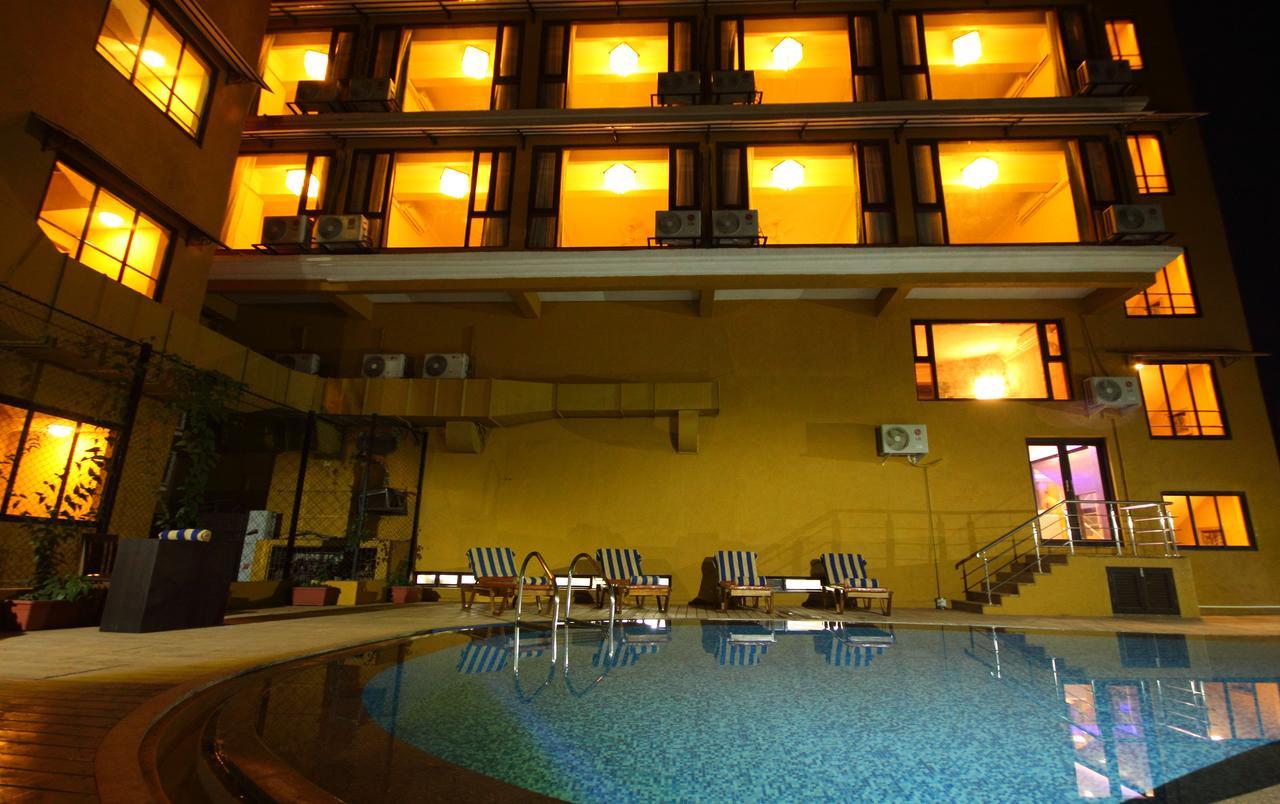De Baga Deck Comforts Calangute Exterior foto